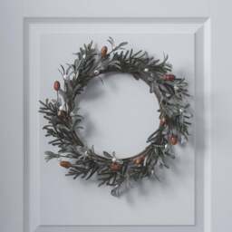 40cm Classic Acorn & Winter Foliage Wreath
