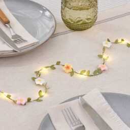 2m Wilderness Daisy Micro Light Garland - thumbnail 2