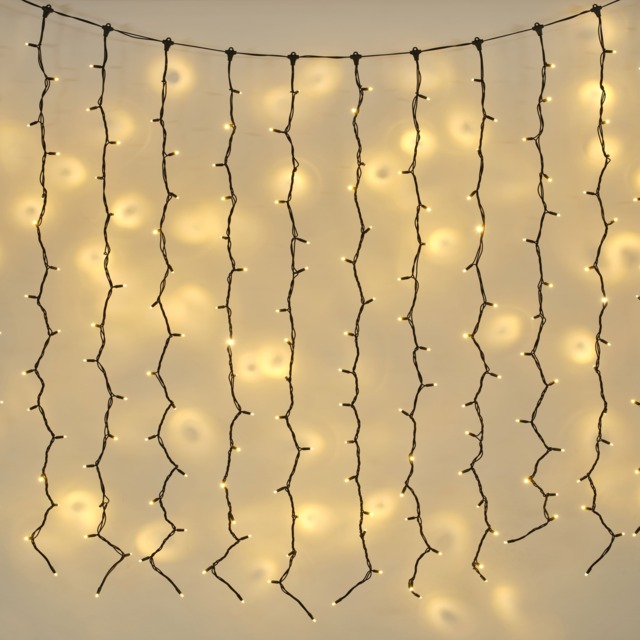 Plus Connect 4m x 2m 288 Warm White Connectable Curtain Lights Black Cable