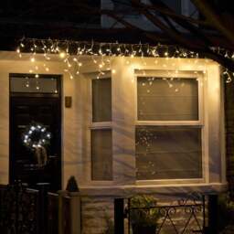 Core Connect 8m 256 Warm White Connectable Icicle Lights Clear Cable