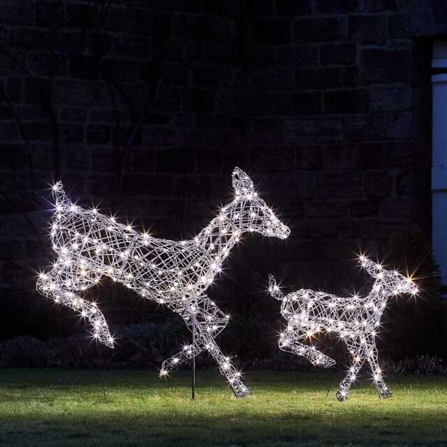 Solar Powered Regular Harlow Rattan Doe & Fawn Dual Colour LED Light Up Reindeer - image 1