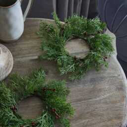 15cm Red Berry Candle Ring Duo - thumbnail 1
