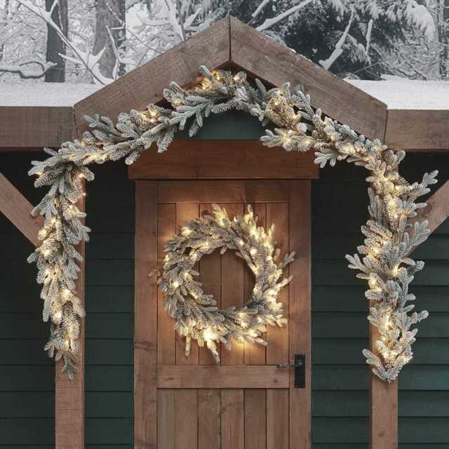 Pre Lit Outdoor Snowy Christmas Wreath & Garland - image 1