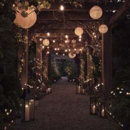 3 Cloud White Miami Solar Lanterns - thumbnail 2