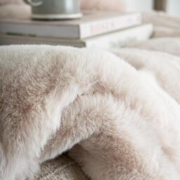 Regal Throw - Beige - thumbnail 2