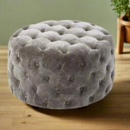 Lindau Stool - thumbnail 1
