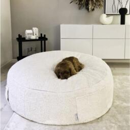 Full Moon Teddy Pouf - TRIMM Copenhagen