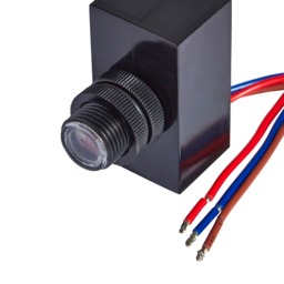 Luke Outdoor Dusk to Dawn Light Sensor - Black - thumbnail 2
