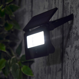 2.8 Watt LED Solar Powered Outdoor Security Wall Light with PIR - Black - thumbnail 5