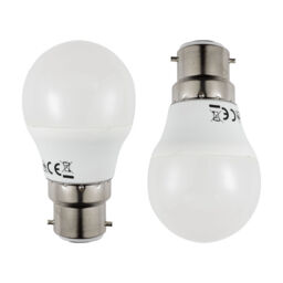 2 Pack of 5.2 Watt LED B22 Bayonet Cap Golf Ball Light Bulb - Cool White - thumbnail 1