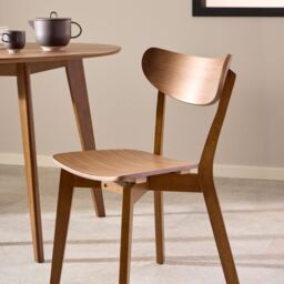 Roxby Round Dining Table in Walnut 105x76cm - thumbnail 2