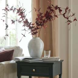 Modern & Versatile: The Kemi Medium Olpe Vase - thumbnail 6