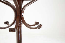 Cala Coat Stand – Walnut Finish (Solid Birchwood) - thumbnail 4