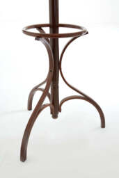 Cala Coat Stand – Walnut Finish (Solid Birchwood) - thumbnail 2