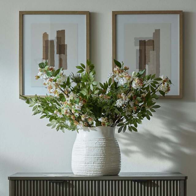 Organic & Robust: The Tava Wide Hewn Vase - image 1