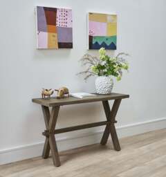 Loxleyne Console Table - thumbnail 2