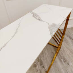 Azure Gold Console Table with Polar White Sintered Stone Top – Elegant Modern Luxury - thumbnail 3