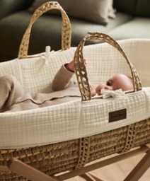 Little Green Sheep Muslin Moses Basket & Mattress - Ecru