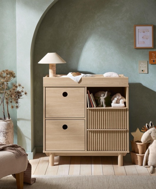 Oska Dresser Changer - Oak