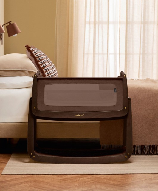 SnuzPod 5 Bedside Crib - Chocolate
