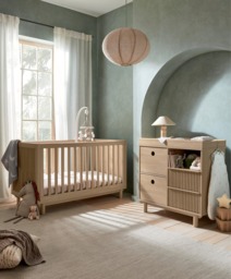 Oska 2 Piece Cotbed Set with Dresser Changer - Oak
