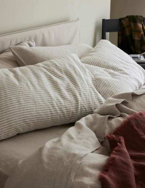 Piglet In Bed 2 Pack Linen Rich Striped Pillowcases Oatmeal Mix
