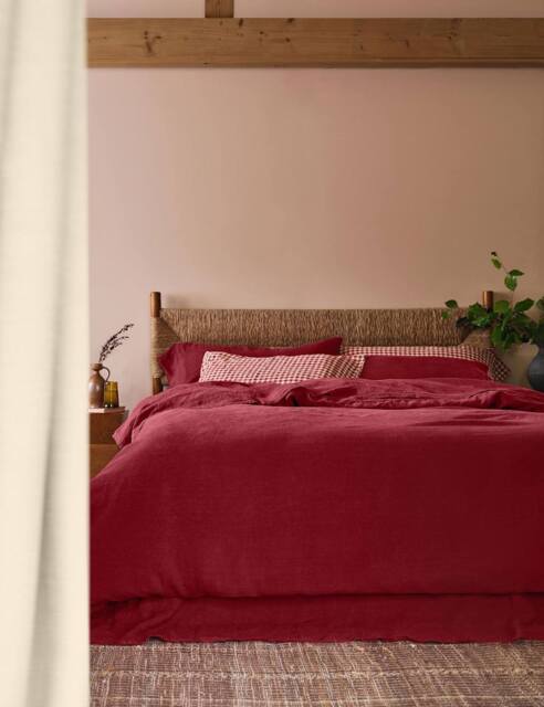 Piglet In Bed Pure Linen Duvet Cover Red