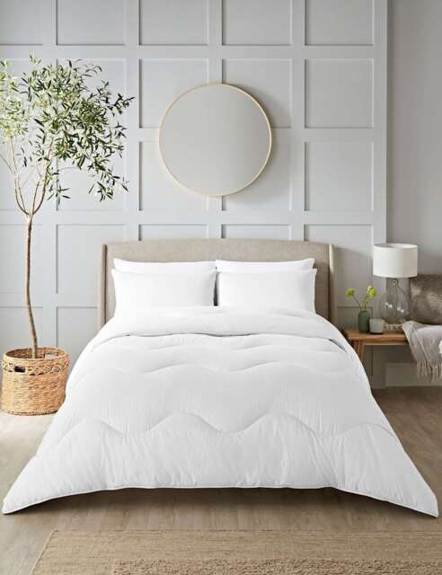 Nightlark Seersucker 10.5 Tog Coverless Duvet Set White