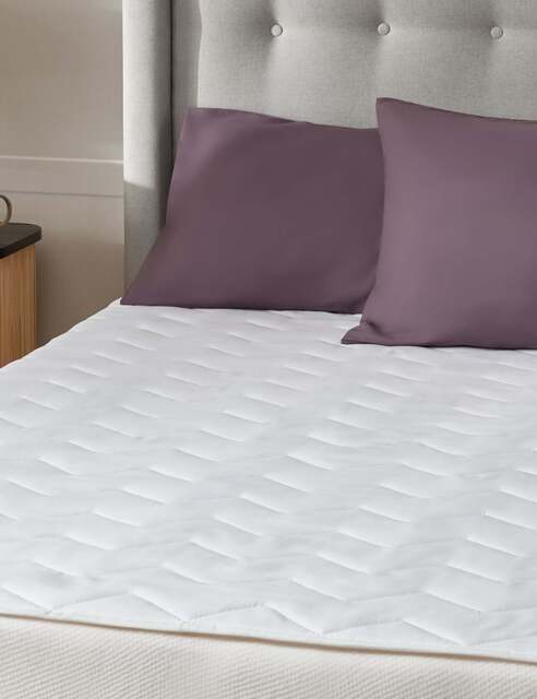 Silentnight 2 Pack Deep Sleep Mattress Protectors White