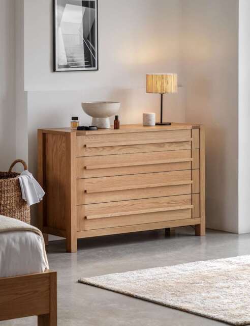 Gallery Direct Sonoma™ Wide 4 Drawer Chest Oak