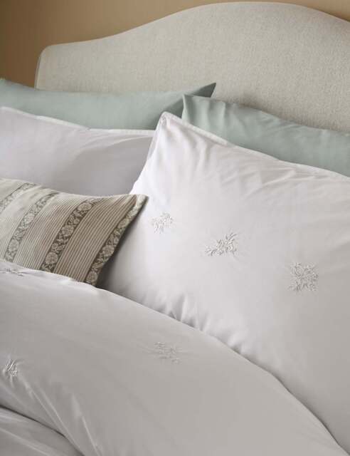 Laura Ashley Set of 2 Keeleigh Posy Pure Cotton Pillowcases White