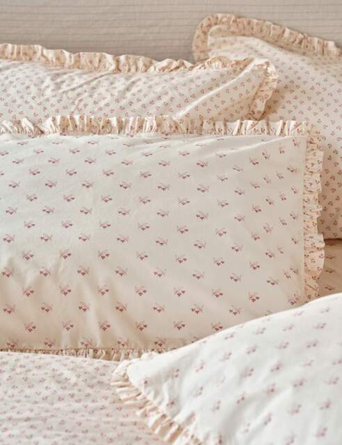 Piglet In Bed 2 Pack Washed Cotton Martha Pillowcases Pink Mix