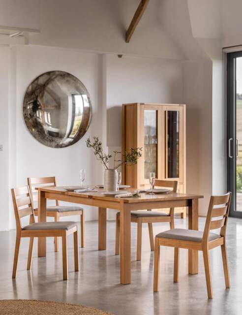 Gallery Direct Sonoma™ 6-8 Seater Extending Dining Table Oak