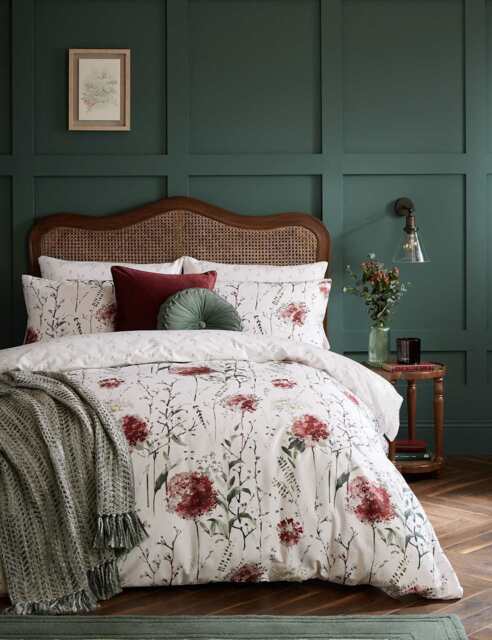 Laura Ashley Pure Cotton Pallington Bloom Bedding Set Red Mix