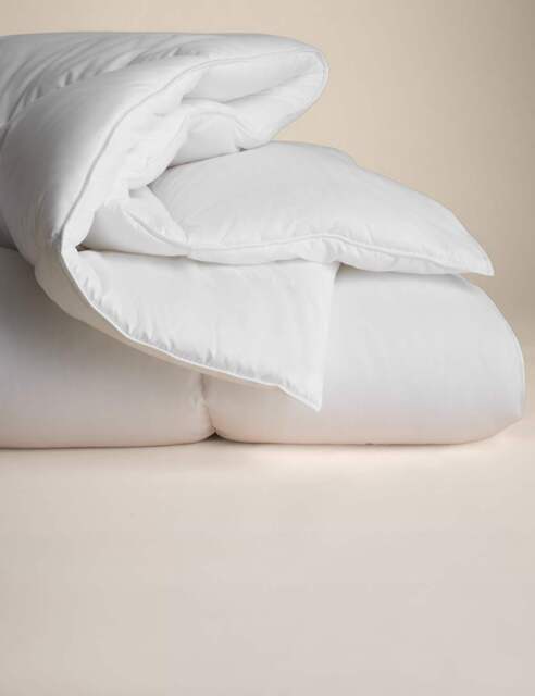 M&S Smart Wash & Dry 13.5 Tog Duvet White