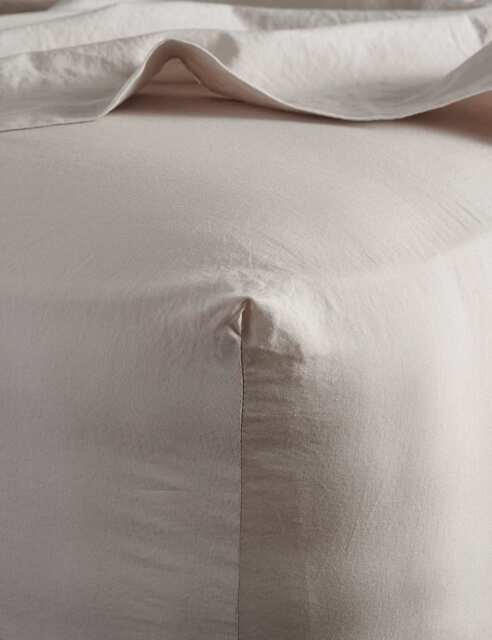 Bedfolk Pure Cotton Washed Fitted Sheet Beige