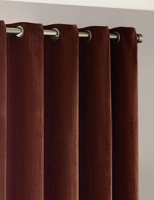 YARD Chenille Velvet Eyelet Curtains Brown
