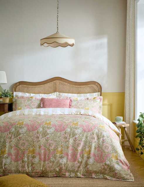 William Morris At Home Pure Cotton Sateen Compton Bedding Set Pink Mix