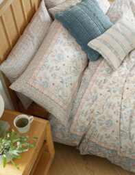 Laura Ashley Set of 2 Semington Pure Cotton Pillowcases Light Pink Mix