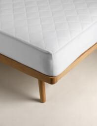 M&S Advanced Allergy Protection Extra Deep Mattress Protector White