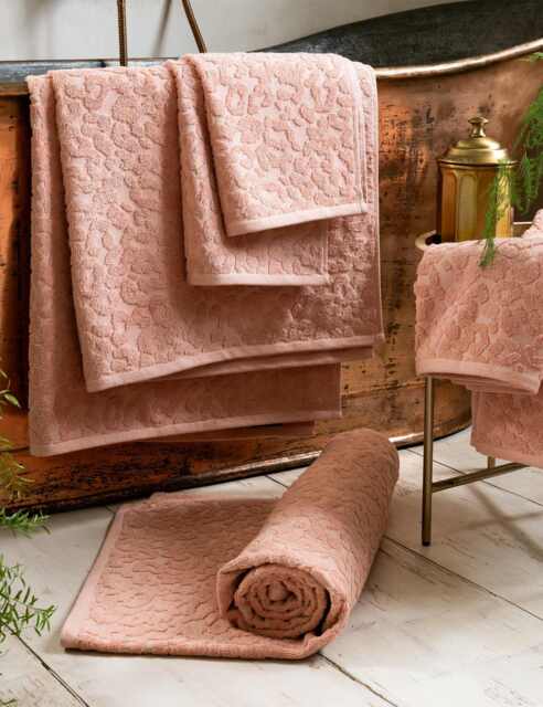 Rockett St George Pure Cotton Leopard Jacquard Towel Pink