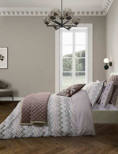 Bedeck of Belfast Velvet Claudia Throw Pink Mix