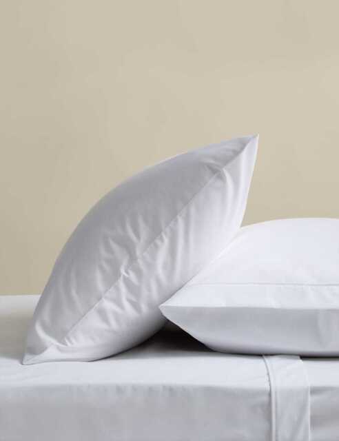M&S 2 Pack Egyptian Cotton Pillowcases White