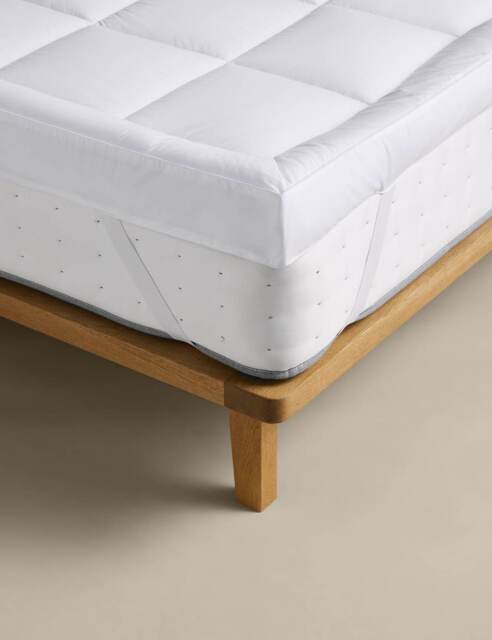 M&S Stay Cool 10cm Depth Mattress Topper White