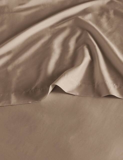 Bedfolk Pure Cotton 300 Thread Count Flat Sheet Light Brown