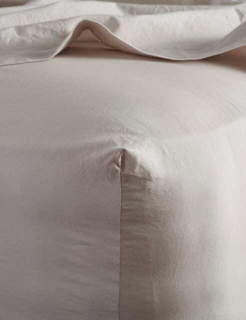 Bedfolk Pure Cotton 300 Thread Count Washed Deep Fitted Sheet Beige