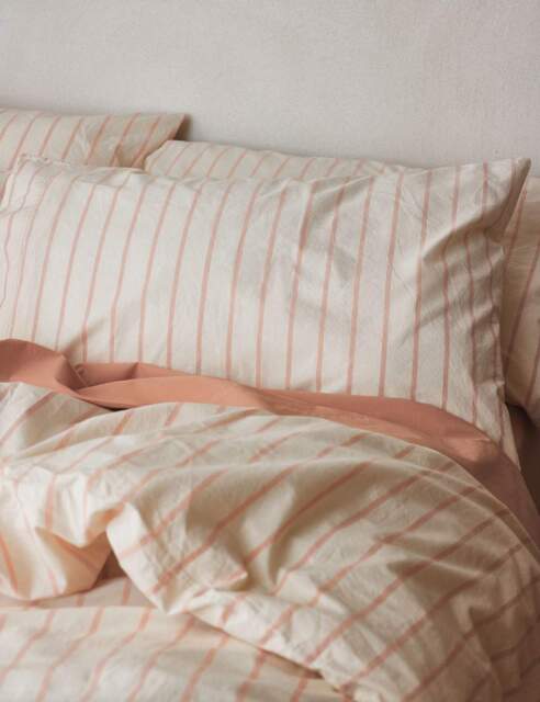 Piglet In Bed 2 Pack Pure Cotton Slumber Stripe Pillowcases Pink Mix