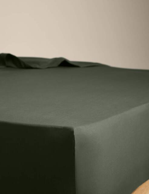 M&S Egyptian Cotton 230 Thread Count Crisp Extra Deep Fitted Sheet Forest Green