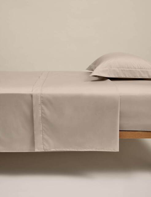 M&S Egyptian Cotton 230 Thread Count Crisp Flat Sheet Mink