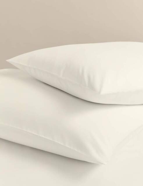 M&S 2 Pack Stay Cool Lyocell Rich Pillowcases Cream